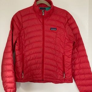 Patagonia women’s Down Sweater jacket red small